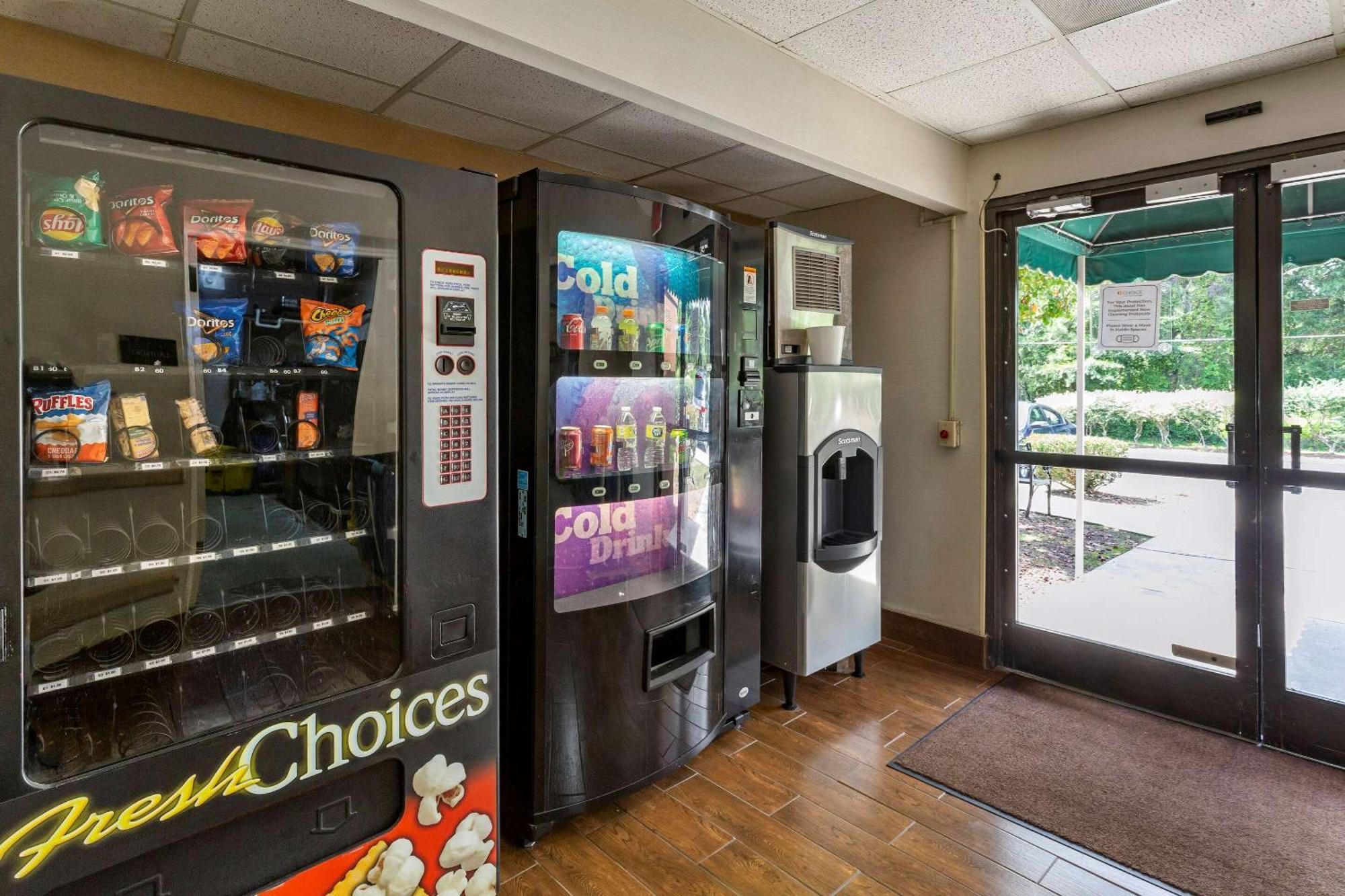 Comfort Inn Laurinburg Esterno foto